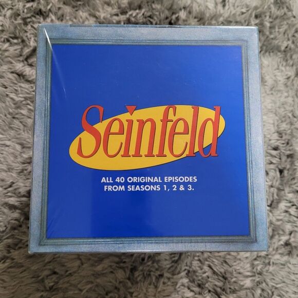 Seinfeld All 40 Original Episodes Collectible Playing Cards And Salt and Pepper - Picture 3 of 4